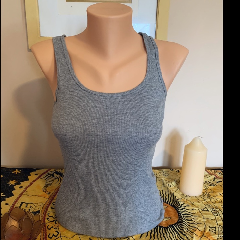 Form fitting Sporty Gray Tank Top